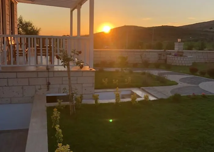 فندق Ersin بوزجادا